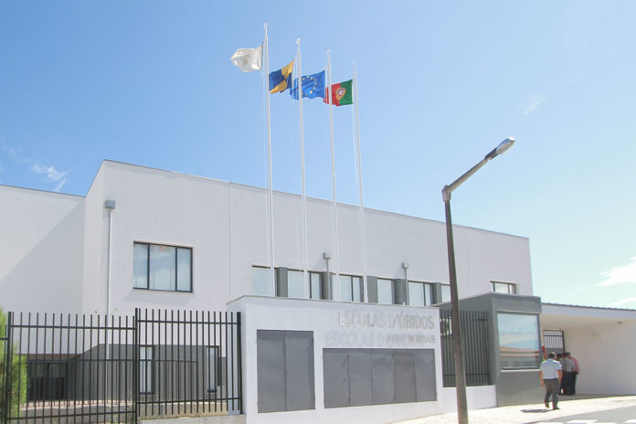 Agrupamento de Escolas Josefa de Óbidos